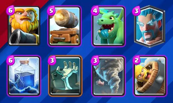 皇室战争体验服最新版